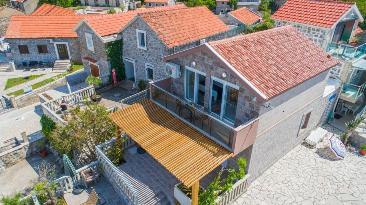 Family House Bjelila Villa Tivat Exterior foto