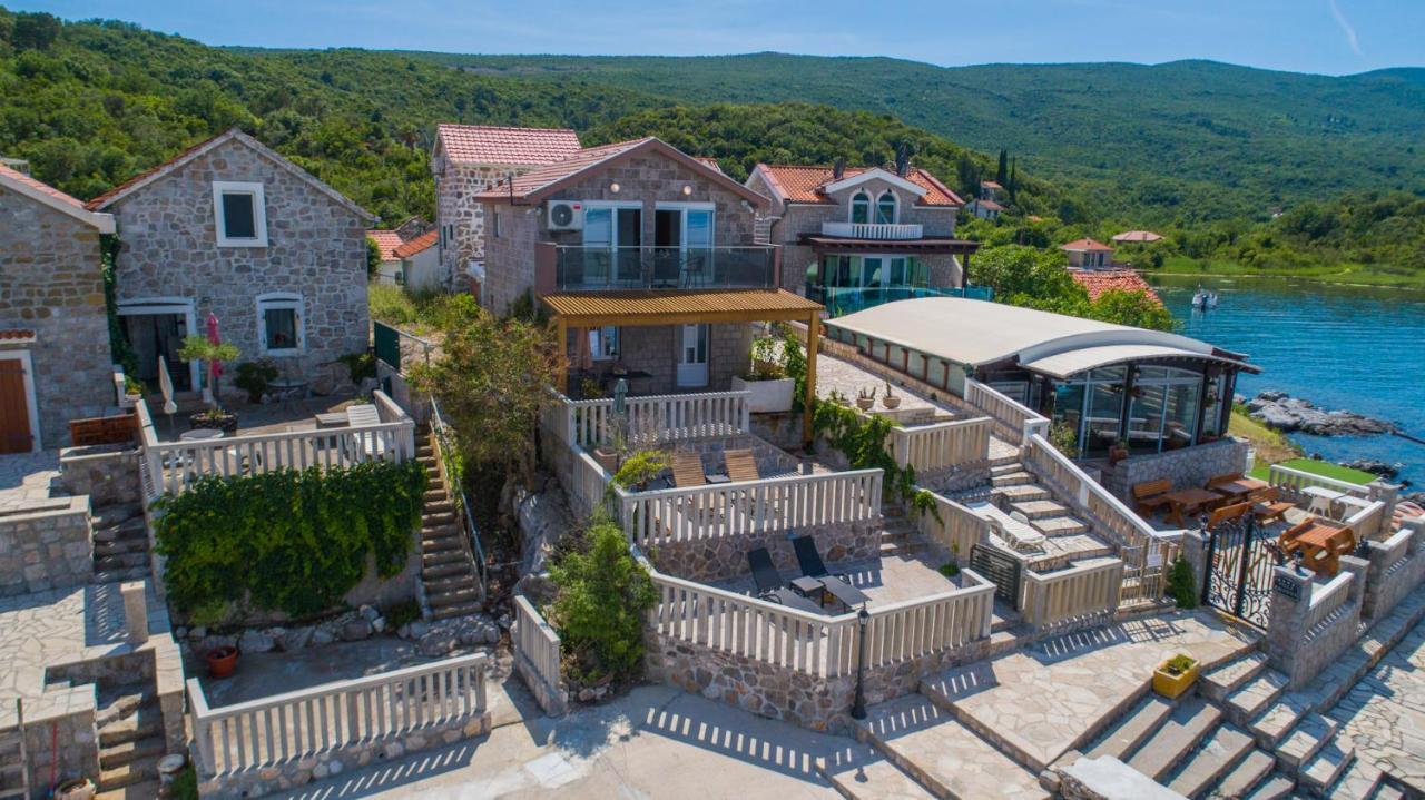 Family House Bjelila Villa Tivat Exterior foto