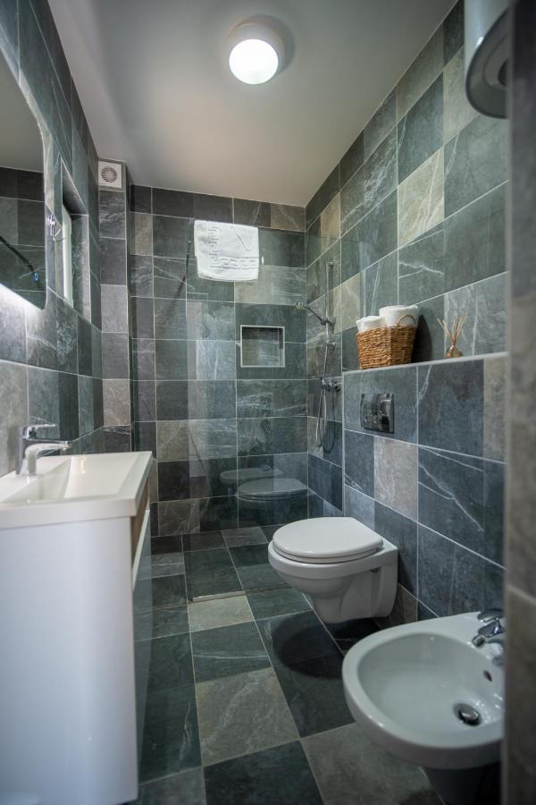 Family House Bjelila Villa Tivat Exterior foto